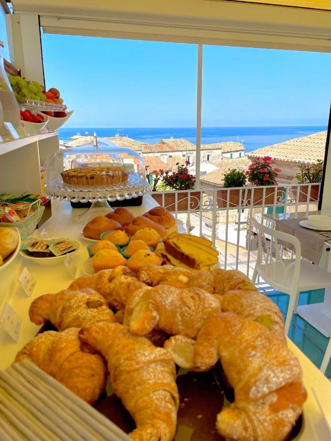Residenza Il Barone Bed & Breakfast Tropea Exterior photo