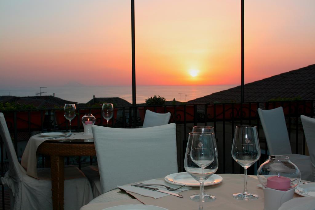 Residenza Il Barone Bed & Breakfast Tropea Exterior photo
